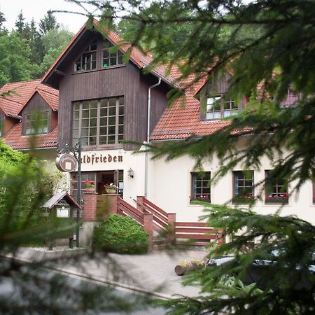 ホテル Waldfrieden ヴァルトハイム エクステリア 写真